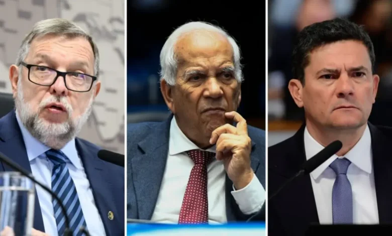 Oposicao pede impeachment de Alexandre de Moraes 1 Oposição ao governo Lula reúne 41 senadores para pedir impeachment de Alexandre de Moraes, ministro do STF. Senadores paranaenses Sergio Moro e Oriovisto Guimarães defendem a medida, enquanto Flávio Arns se mantém neutro.
