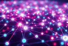 Amphenol adquiriu o segmento de conectividade e cabos da CommScope por US$ 10,5 bilhões, consolidando sua posição em mercados como data centers e IA. A transação, concluída em 2026, trará sinergias e expansão de portfólio para a Amphenol.