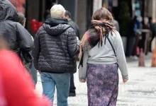 São Paulo Capital enfrenta semana fria e seca com céu azul e poucas nuvens. Noites frias com mínima próxima a 10 graus Celsius exigem roupas quentes.