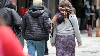 São Paulo Capital enfrenta semana fria e seca com céu azul e poucas nuvens. Noites frias com mínima próxima a 10 graus Celsius exigem roupas quentes.