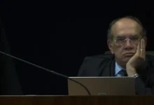 Ministro Gilmar Mendes prestigiou obras da Ferrovia de Mato Grosso, destacando o empreendimento como um salto civilizatório para o desenvolvimento regional. A ferrovia, investimento de R$ 5 bilhões, conectará Rondonópolis e Lucas do Rio Verde.