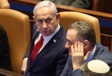 Israel não anexará Gaza, mas um órgão governamental assumirá controle temporário. Netanyahu buscará aprovação para ampliar ofensiva, incluindo áreas com reféns, e ocupar o enclave.