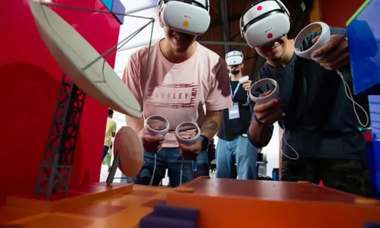 Rio Innovation Week, a maior conferência global de tecnologia e inovação, reúne mais de 185 mil visitantes no Píer Mauá com palestras, música, arte e debates sobre o futuro. Sebastian Vettel e Denis Mukwege são destaque na programação que aborda inteligência artificial, biotecnologia, sustentabilidade e o protagonismo da Amazônia.