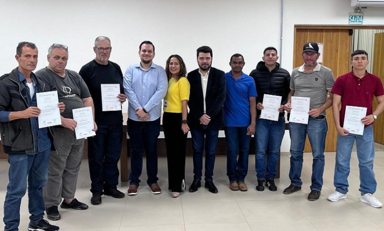 Prefeitura de Paraguaçu Paulista Entrega Certificados do Curso de Eletricista Residencial em Parceria com o SENAI 1 senai1
