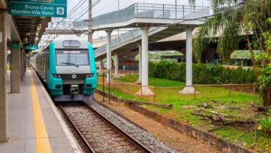 ViaMobilidade reativa estação da Linha 9 para facilitar acesso ao The Town 2025. A estação, a 500m do portão G do Interlagos, oferece transporte rápido e prático para o evento. Maximize sua experiência e evite congestionamentos.