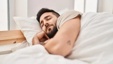 Cansado das férias? Descubra o Turismo do Sono, a nova tendência em viagens que prioriza o descanso e a qualidade do sono. Destinos relaxantes, terapias e ambientes acolhedores para você recarregar as energias.