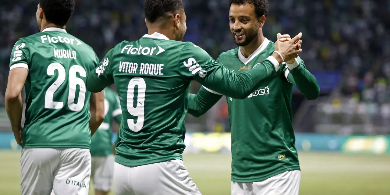 Palmeiras busca vaga nas semifinais da Libertadores contra o River Plate no Monumental. Atlético-MG enfrenta o Bolívar na Sul-Americana. Brasil joga contra a Sérvia no Mundial de Vôlei Masculino.