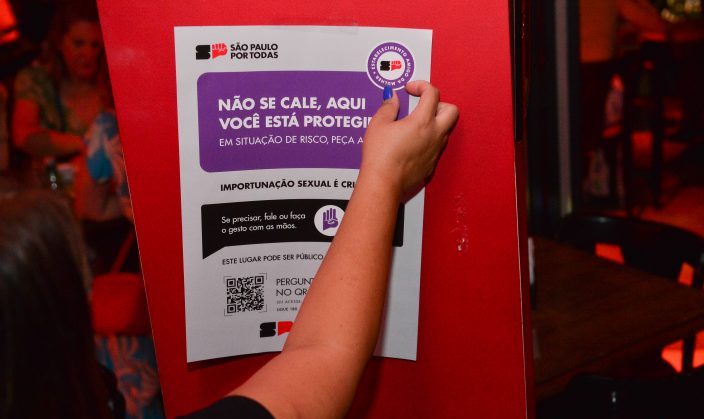 Agosto Lilás Procon-SP: mais de 75% dos bares, restaurantes e locais de shows fiscalizados em todo o estado ainda não estavam adequados ao Protocolo Não se Cale 1 CEP 1005 768x511 1 e1724859159457