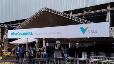 Vale inaugura Mina Capanema em Ouro Preto, Minas Gerais, com investimento de R$ 67 bilhões até 2030. Inauguração marca compromisso com o desenvolvimento sustentável e geração de empregos na região.