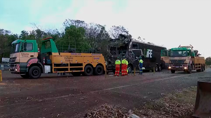 Motorista de Ônibus de Assis Morre em Acidente em Batatais; Ferido de Paraguaçu Paulista está entre Vítimas 1 acidente life capa