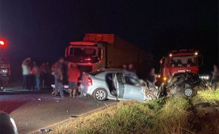 Acidente na Vicinal de Paraguaçu Paulista Deixa Três Mortos, Incluindo Mãe e Duas Crianças 1 acidente ok2 768x614 1