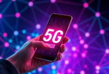 A quinta geração de redes móveis (5G) revoluciona negócios, impulsiona a digitalização e redefine a interação empresa-cliente. Descubra como a velocidade, baixa latência e conectividade do 5G transformam setores como saúde, automotivo e entretenimento.