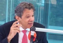 Haddad destaca o crescimento do PIB como impulsionador da melhora fiscal, reforçando a importância do crescimento sustentável para a saúde pública. Ministro expressa confiança no cumprimento das metas fiscais, demonstrando a visão de que o crescimento econômico aliado a políticas fiscais responsáveis contribui para a consolidação das finanças e desenvolvimento do país.
