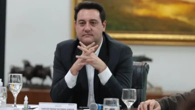Nova pesquisa Neokemp revela Ratinho Jr liderando corrida presidencial em Santa Catarina em 2026, caso eleições fossem hoje. Lula, Zema e Caiado também estão na disputa.