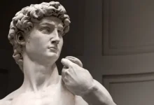 O Renascimento: um período de progresso cultural e artístico, mas também de decadência intelectual e moral. Historiadores como Jacques Le Goff e Ruy Afonso da Costa apontam para uma queda na qualidade educacional e aumento da corrupção.