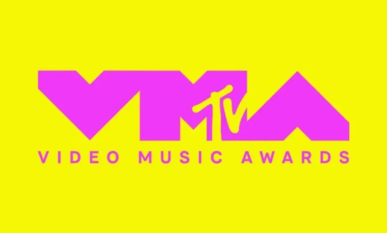 Lady Gaga domina as indicações e garante show no VMA 2025! 1 Lady Gaga domina as indicações e garante show no VMA 2025! Acompanhe a premiação ao vivo na MTV e online. A noite promete ser memorável com performances incríveis e entrega dos prêmios.