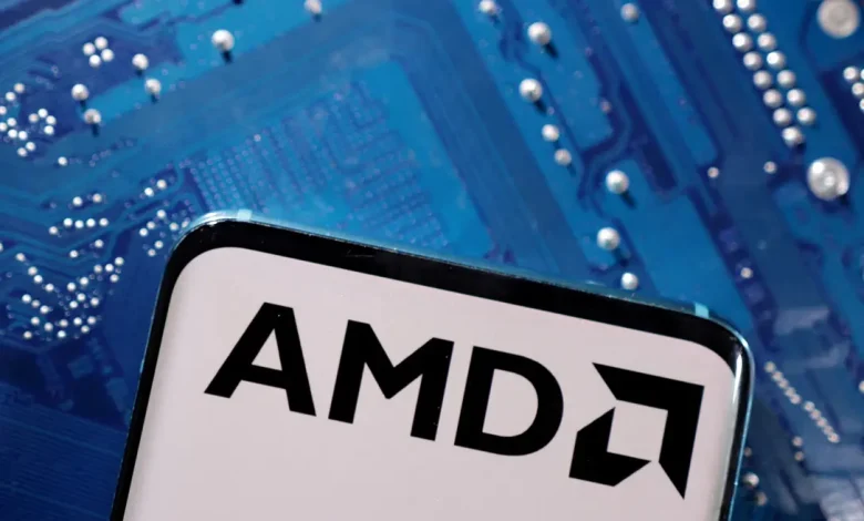 OpenAI e AMD unem forças em acordo multianual para chips de IA de grande escala. O acordo fornecerá centenas de milhares de chips AMD, aumentando a capacidade computacional da OpenAI para modelos de IA cada vez mais sofisticados.