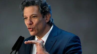 Fernando Haddad, Ministro da Fazenda, viajará a Washington em duas semanas para participar de compromissos do G20. Reuniões com representantes internacionais abordarão temas econômicos globais e o IOF.