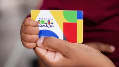 Beneficiários do Bolsa Família podem sacar parcela de outubro em 21 de outubro, com valor mínimo de R$ 600 e pagamento de R$ 12,88 bilhões.