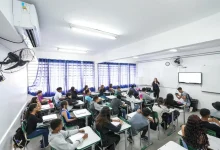 Governo de SP redistribui ICMS Educação com foco na qualidade. Novos recursos vão para municípios com melhores indicadores educacionais, promovendo equidade e meritocracia.