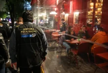 Governo e setor de bebidas se unem para reforçar a segurança e combater casos de intoxicação por metanol em São Paulo.