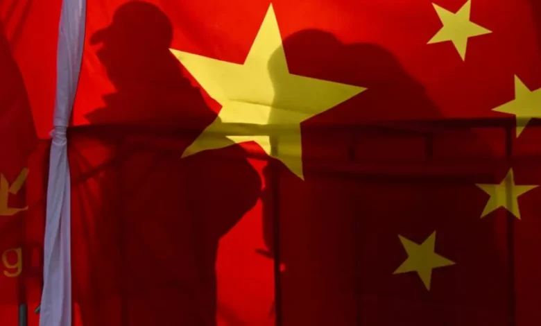 Ditadura Chinesa Prende Freira e 20 Fiéis 1 A ditadura chinesa prende freira e 20 fiéis que planejavam peregrinação à Europa, violando a liberdade religiosa garantida pela Constituição da China.