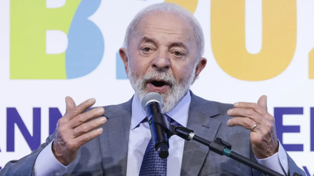 Declaração de Lula sobre traficantes gera críticas intensas da direita. Parlamentares questionam sanidade mental do presidente e a simpatia com criminosos.