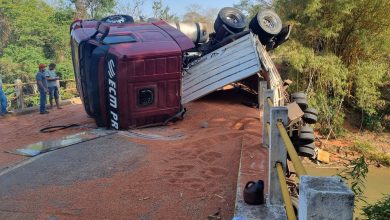 Acidente Rio do Peixe Quata Tupa Rodovia Carreta Interdicao Policia Militar Rodoviaria SAMU
