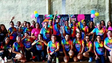Aconteceu na quinta feira dia 16 em comemoracao ao Dia Municipal do Flashback um evento musical beneficente na quadra Elzinha em Paraguacu Paulista
