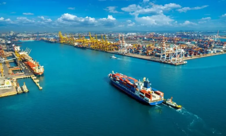 Governo de SP libera R$ 54 milhões para impulsionar exportações de empresas paulistas. Invistaemento em logística, marketing e desenvolvimento de novos produtos visa ampliar presença em mercados internacionais.