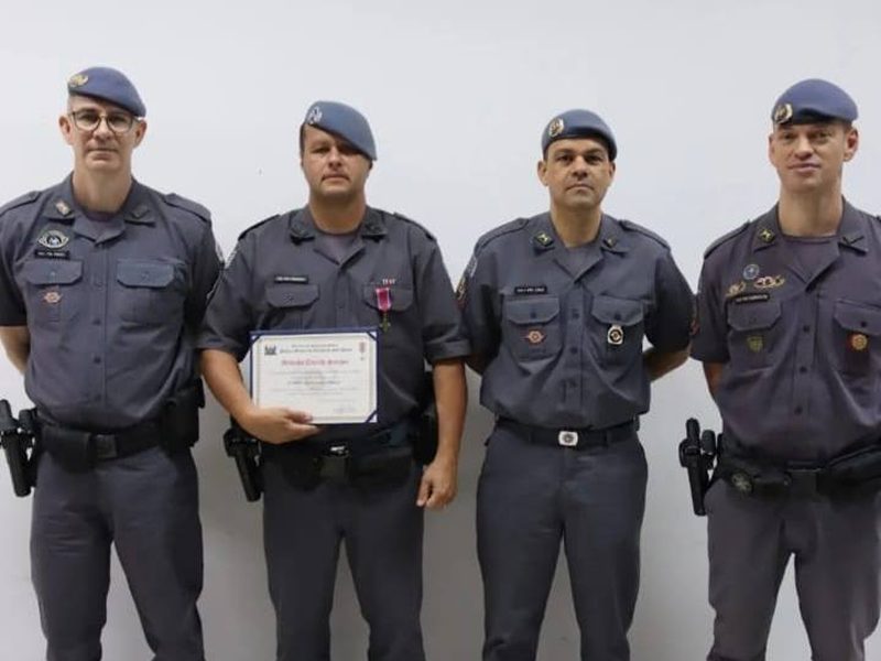 Policia Militar Paraguacu Paulista Paulinho Ribeiro Medalha Cruz de Sangue Honraria Bravura Presidente Prudente 32o BPMI