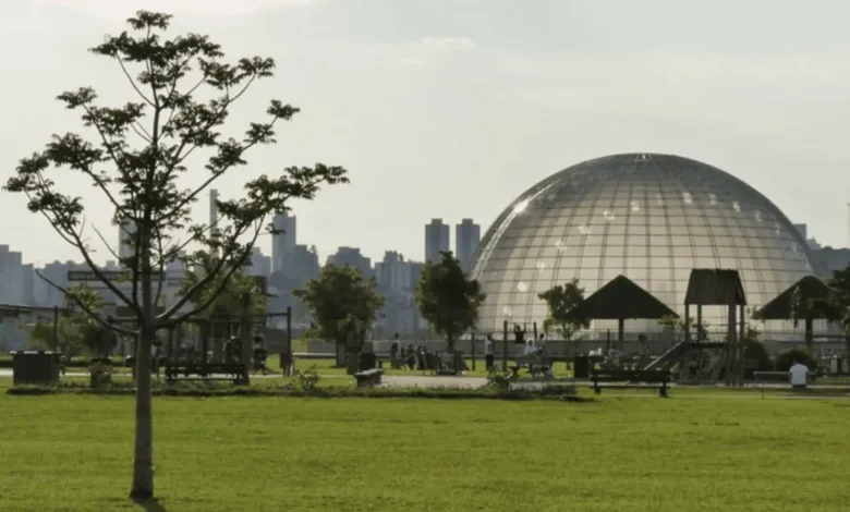 São Paulo se Prepara para Evento que Promove Economia Circular e Preservação da Mata Atlântica 1 Cidade de São Paulo se prepara para evento internacional que promove a economia circular de resíduos eletroeletrônicos e preservação da biodiversidade da Mata Atlântica.