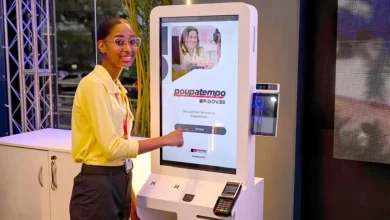Nova geração de serviços públicos chega a São Paulo com totem de autoatendimento revolucionário, facilitando experiência do cidadão e aumentando eficiência.