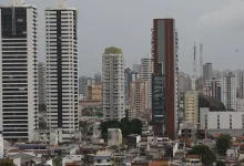 Com a COP30 se aproximando, discussão sobre o clima ganha destaque, mas apenas 15% das cidades brasileiras têm plano de adaptação às mudanças climáticas.