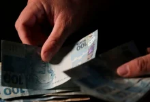 O governo federal enfrenta desafio para evitar fechar o ano de 2025 em vermelho, com déficit primário de R$ 100,9 bilhões e risco de rombo fiscal alto.