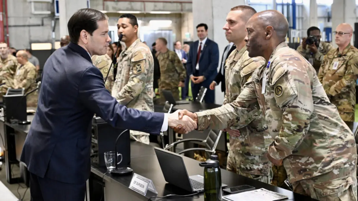 Marco Rubio Anuncia Mudanças na Entrega de Ajuda Humanitária na Faixa de Gaza 14 O secretário de Estado americano, Marco Rubio, revelou que a UNRWA não terá papel na entrega de ajuda humanitária na Faixa de Gaza, reforçando a política de isolamento da agência.
