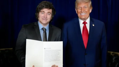 Donald Trump sugere comprar carne da Argentina para conter inflação nos EUA, após reunião com o presidente argentino Javier Milei.
