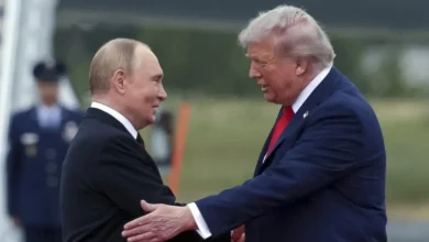 Donald Trump e Vladimir Putin mantiveram conversa telefônica e planejam se encontrar em Budapeste para discutir fim da guerra entre Rússia e Ucrânia.