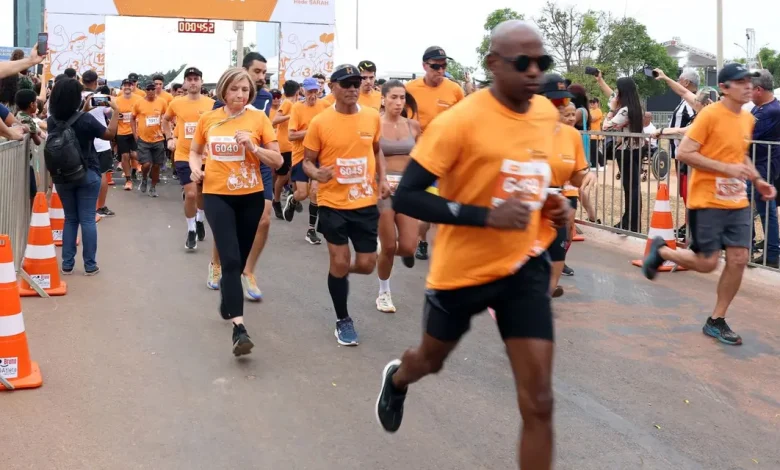 Evite lesões ao praticar esportes com responsabilidade: consulte um médico antes de iniciar qualquer atividade esportiva e respeite o seu corpo.