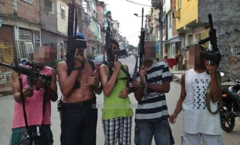 A Concorrência Desleal do Tráfico de Drogas 1 1002098572