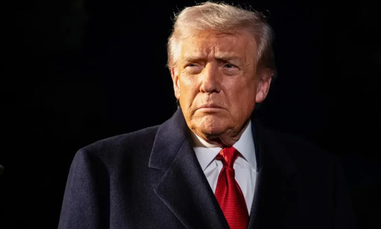 Líderes da UE evitam reunião na América Latina por medo de provocar Trump, em um cenário de tensão e incerteza entre EUA e UE.