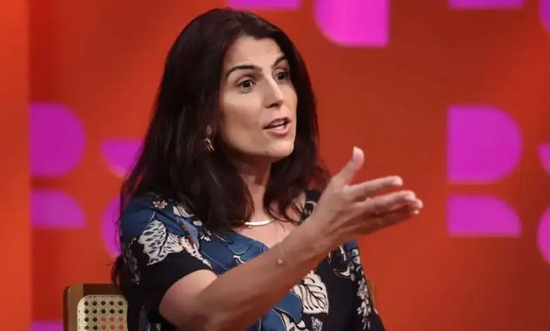 Ex-deputada federal Manuela D'Ávila oficializa filiação ao PSOL e pré-candidatura ao Senado pelo Rio Grande do Sul em 9 de dezembro.