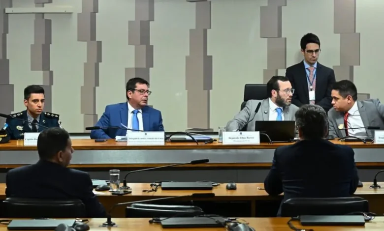 Subsecretário de Inteligência da Polícia Militar do Rio de Janeiro afirma operação teve impacto simbólico, mas efeito prático limitado no enfraquecimento do Comando Vermelho, com prisões e mortes de criminosos.