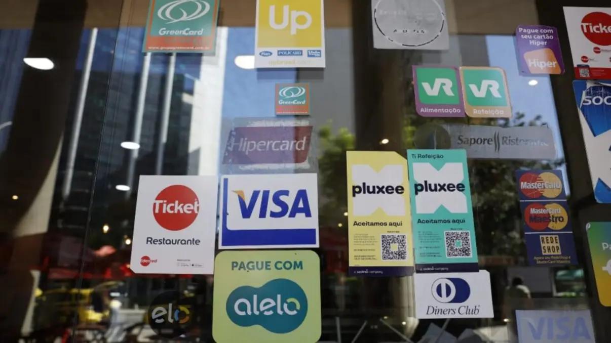 Empresas de benefícios ao trabalhador reagem com indignação ao decreto que muda regras do Programa de Alimentação do Trabalhador (PAT) e ameaça a essência do programa social.