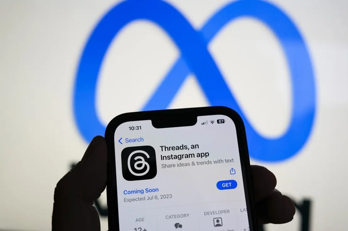 A União Europeia investiga a Meta Platforms Inc. por uso de inteligência artificial no WhatsApp, acusando a empresa de abuso de mercado e não respeitar regras de concorrência.