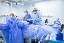 O Governo do Estado de São Paulo conquistou a aprovação do BID para investir R$ 1 bilhão na saúde, modernizando tecnologicamente e ampliando o acesso ao SUS paulista, prometendo melhorias significativas na área da saúde.