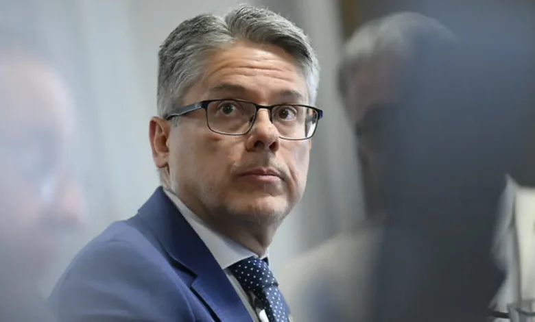 Alterações no Projeto de Lei Antifacção: mudanças na Comissão de Constituição e Justiça do Senado após relatório do senador Alessandro Vieira.