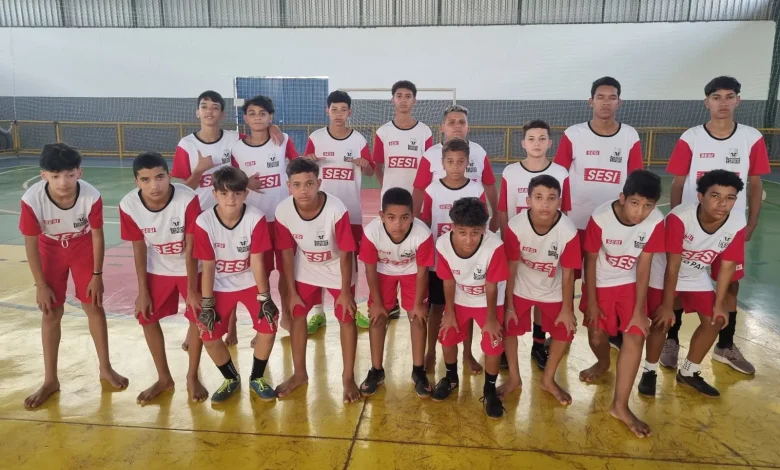 Novo Polo de Futsal Gratuito em Paraguaçu: Inscrições Abertas 1 Futsal Paraguacu Paulista Esporte Gratuito Vila Nova Ginasio Ze do Pito SESI Esportes Esportes Infantis Secretaria de Esportes