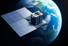 A corrida para levar a inteligência artificial ao espaço acelera, com Google, Amazon e xAI desenvolvendo projetos para processamento de IA em órbita terrestre, impulsionados pela demanda por modelos cada vez maiores e a saturação energética dos data centers.