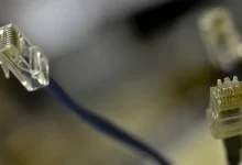 O Banco Nacional de Desenvolvimento Econômico e Social lança edital de R$ 53 milhões para conectar escolas públicas em regiões carentes do Norte e Nordeste, beneficiando 410 mil estudantes.